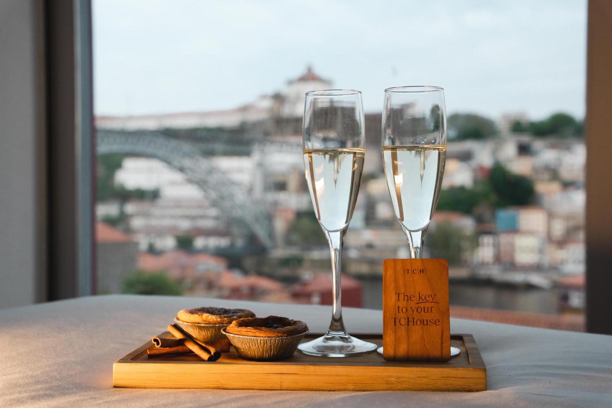 The Central House Porto Ribeira Экстерьер фото