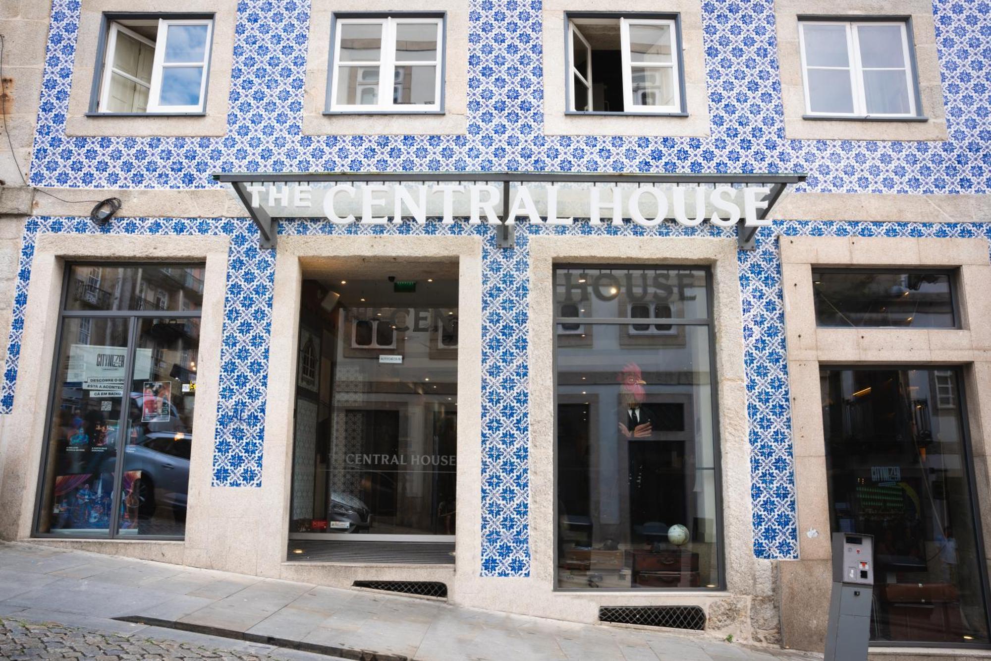 The Central House Porto Ribeira Экстерьер фото